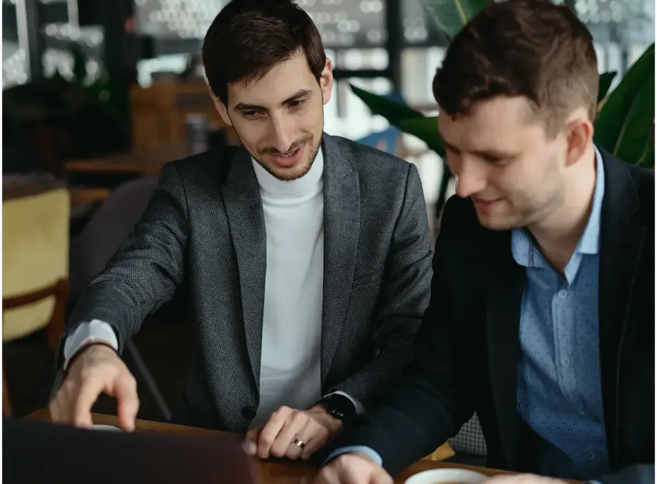 Build-Operate-Transfer vs. Traditional Outsourcing Key Differences Explained 1 (1)